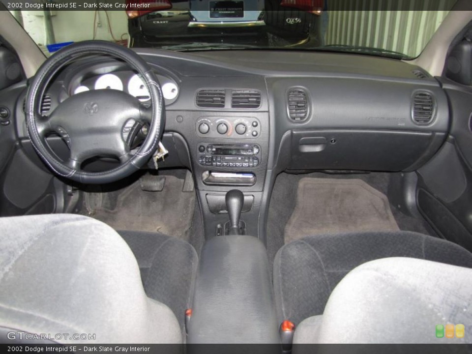Dark Slate Gray 2002 Dodge Intrepid Interiors
