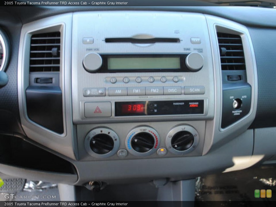 Graphite Gray Interior Controls for the 2005 Toyota Tacoma PreRunner TRD Access Cab #41356167