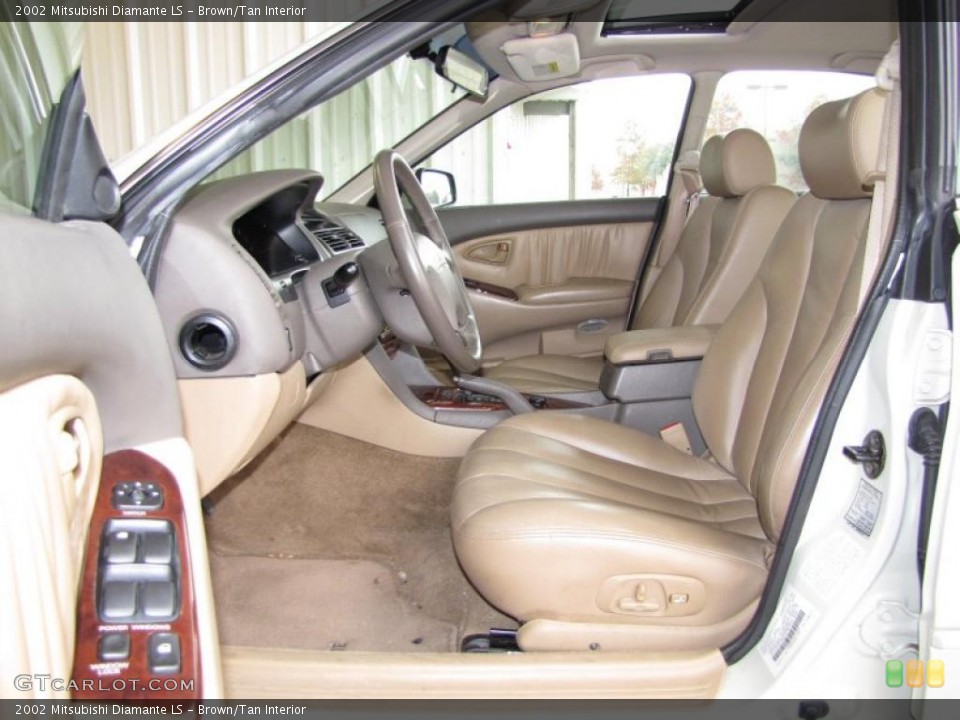 Brown/Tan Interior Photo for the 2002 Mitsubishi Diamante LS #41356291