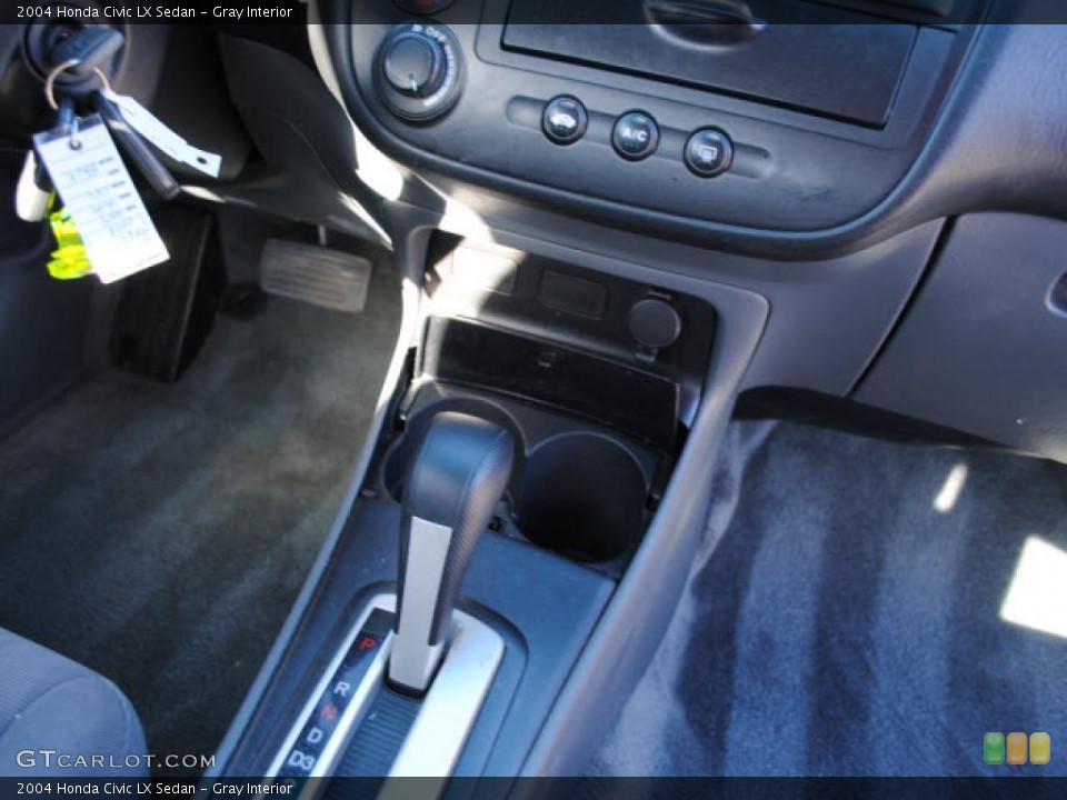 Gray Interior Transmission for the 2004 Honda Civic LX Sedan #41358067