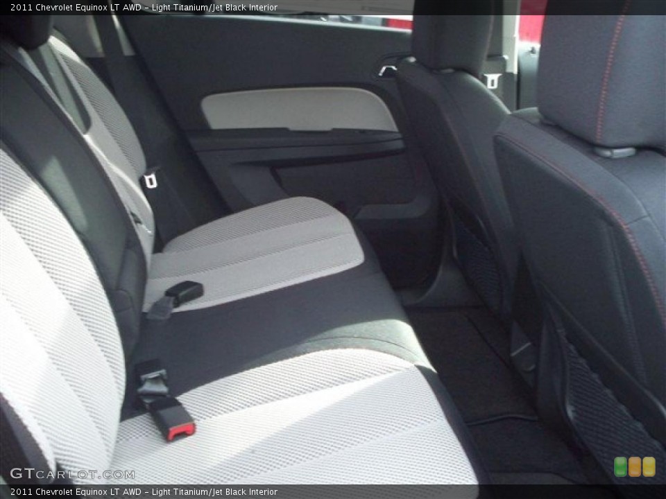 Light Titanium/Jet Black Interior Photo for the 2011 Chevrolet Equinox LT AWD #41364659