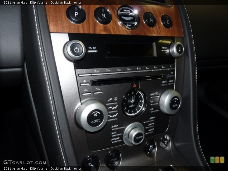 Obsidian Black Interior Controls for the 2011 Aston Martin DB9 Volante #41371324
