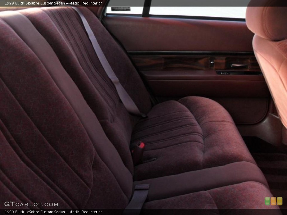 Medici Red Interior Photo for the 1999 Buick LeSabre Custom Sedan #41378484