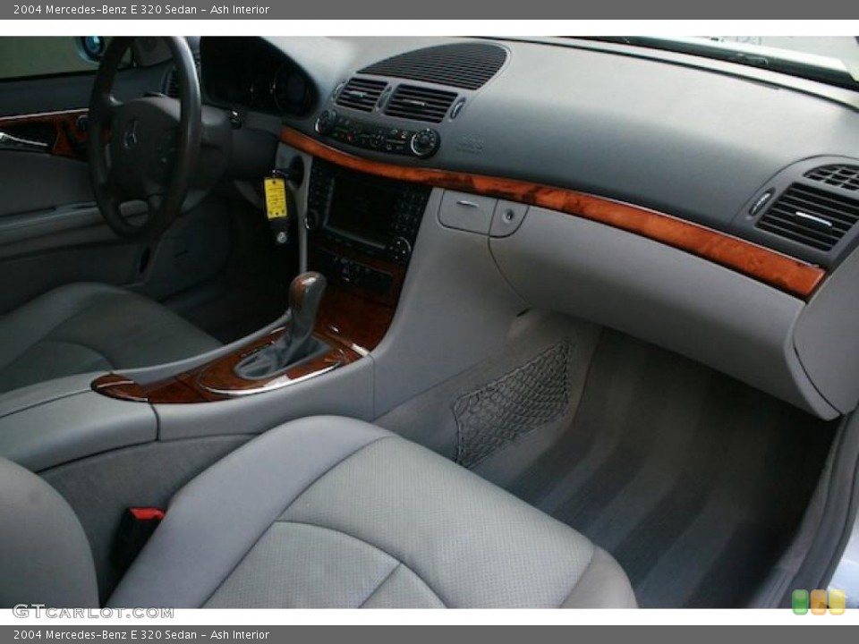 Ash Interior Photo for the 2004 Mercedes-Benz E 320 Sedan #41388968