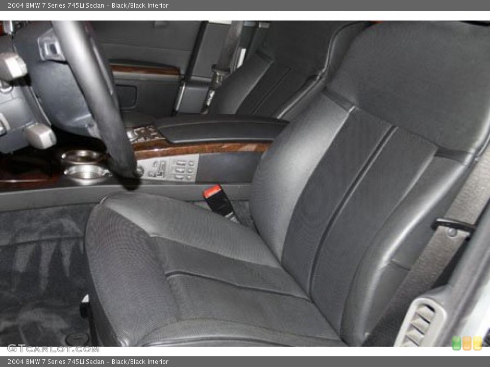 Black/Black Interior Photo for the 2004 BMW 7 Series 745Li Sedan #41390325