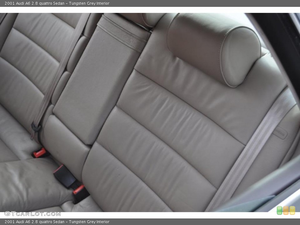 Tungsten Grey Interior Photo for the 2001 Audi A6 2.8 quattro Sedan #41391452
