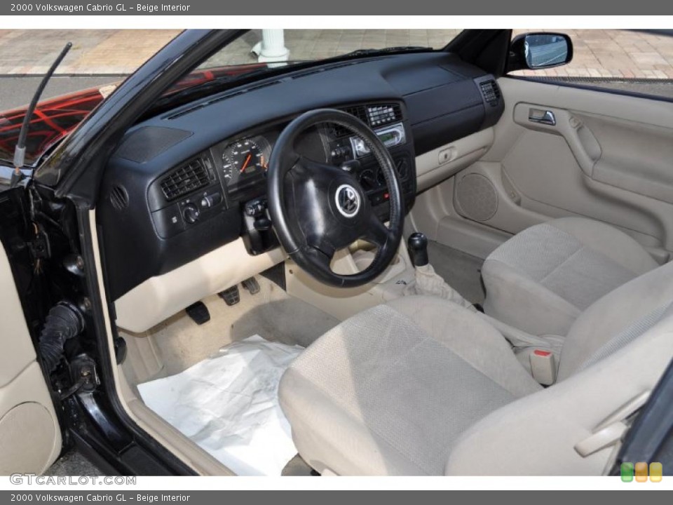 Beige 2000 Volkswagen Cabrio Interiors