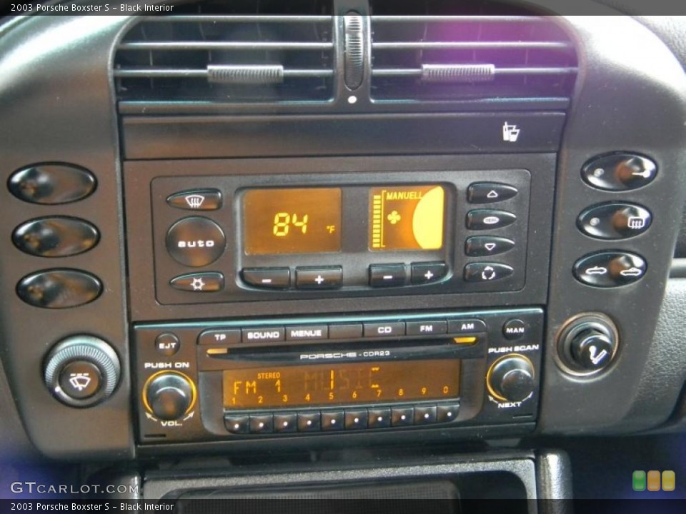 Black Interior Controls for the 2003 Porsche Boxster S #41396836