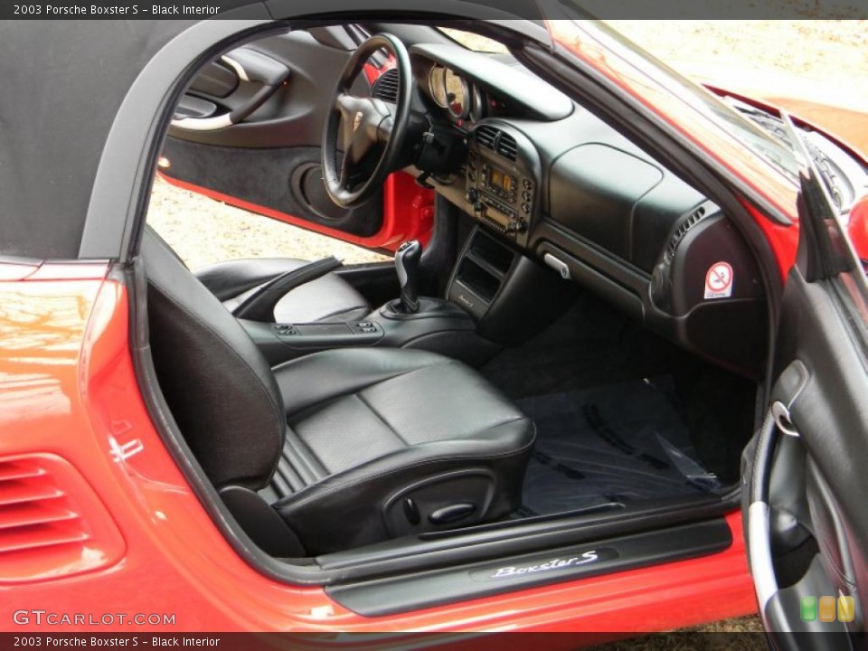 Black Interior Photo for the 2003 Porsche Boxster S #41396880