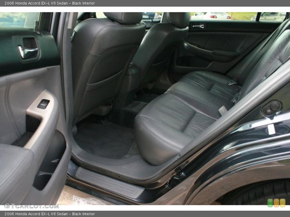 Black Interior Photo for the 2006 Honda Accord EX-L V6 Sedan #41402592