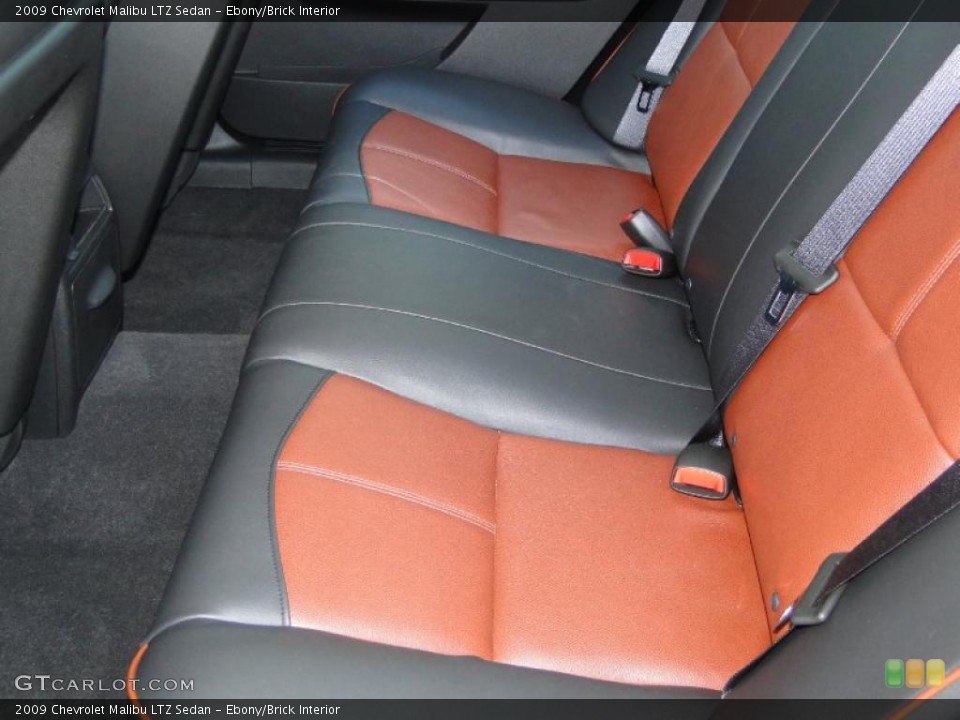 Ebony/Brick Interior Photo for the 2009 Chevrolet Malibu LTZ Sedan #41407787
