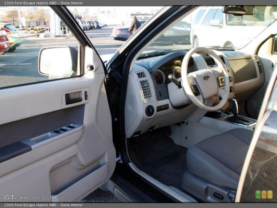 Stone Interior Photo for the 2009 Ford Escape Hybrid 4WD #41408715