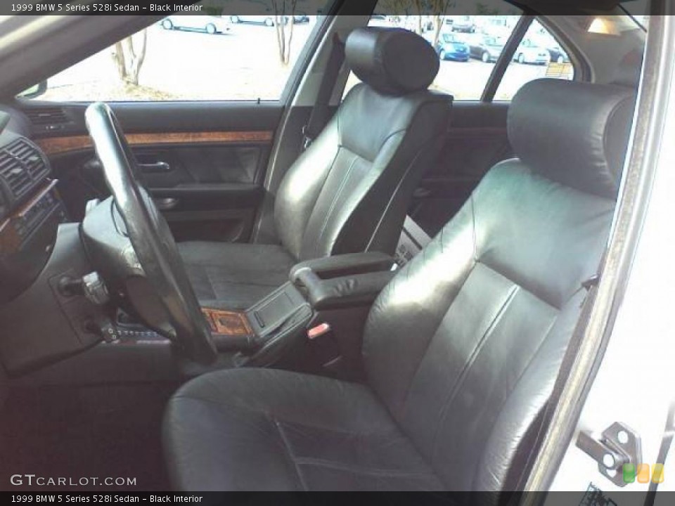 Black Interior Photo for the 1999 BMW 5 Series 528i Sedan #41417899