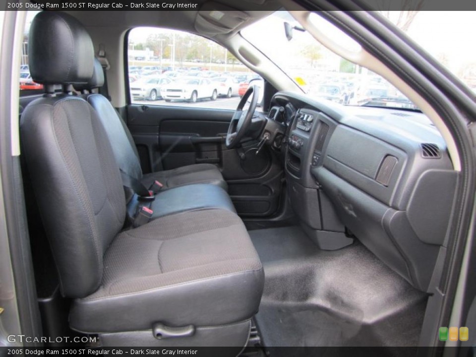 Dark Slate Gray Interior Photo for the 2005 Dodge Ram 1500 ST Regular Cab #41432811