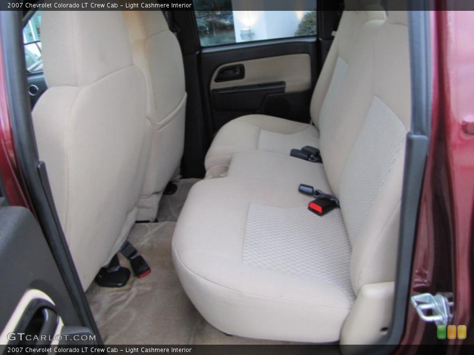 Light Cashmere Interior Photo for the 2007 Chevrolet Colorado LT Crew Cab #41433543