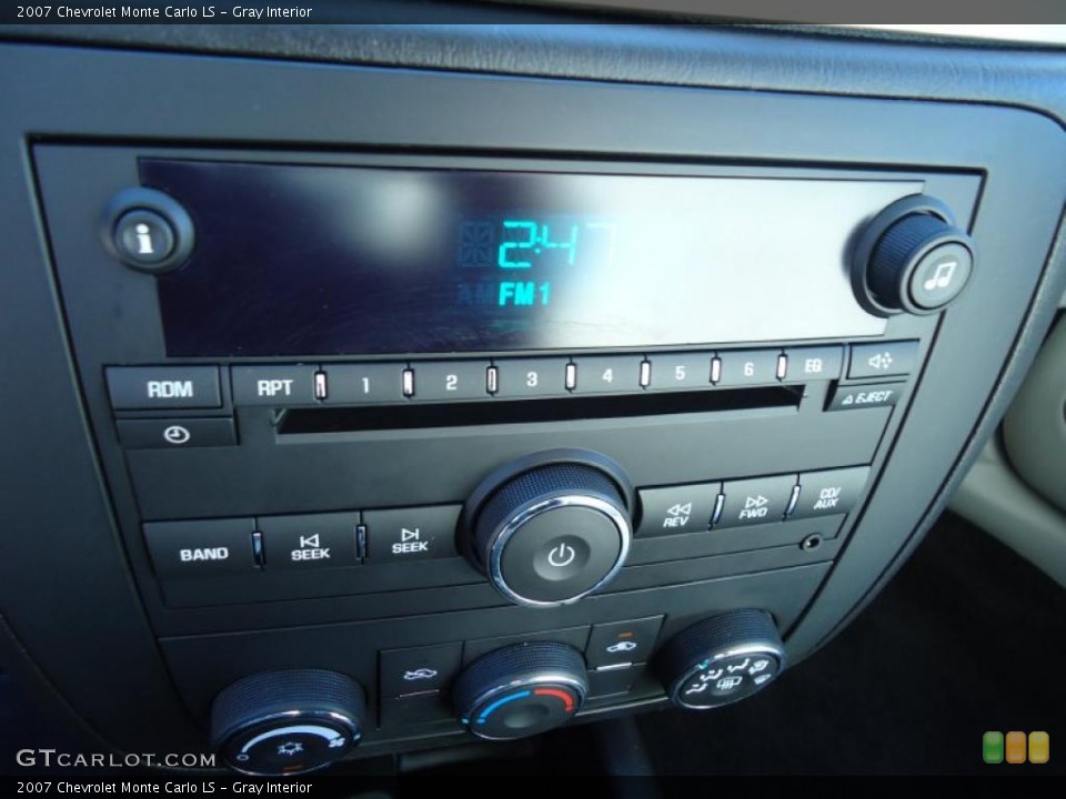 Gray Interior Controls for the 2007 Chevrolet Monte Carlo LS #41434167