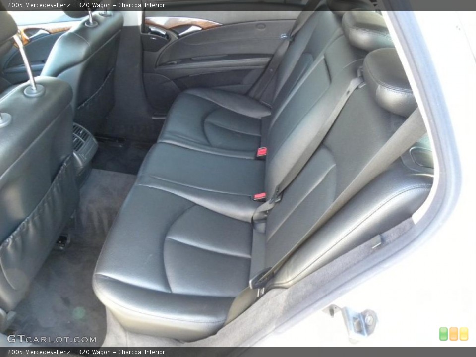 Charcoal Interior Photo for the 2005 Mercedes-Benz E 320 Wagon #41436251
