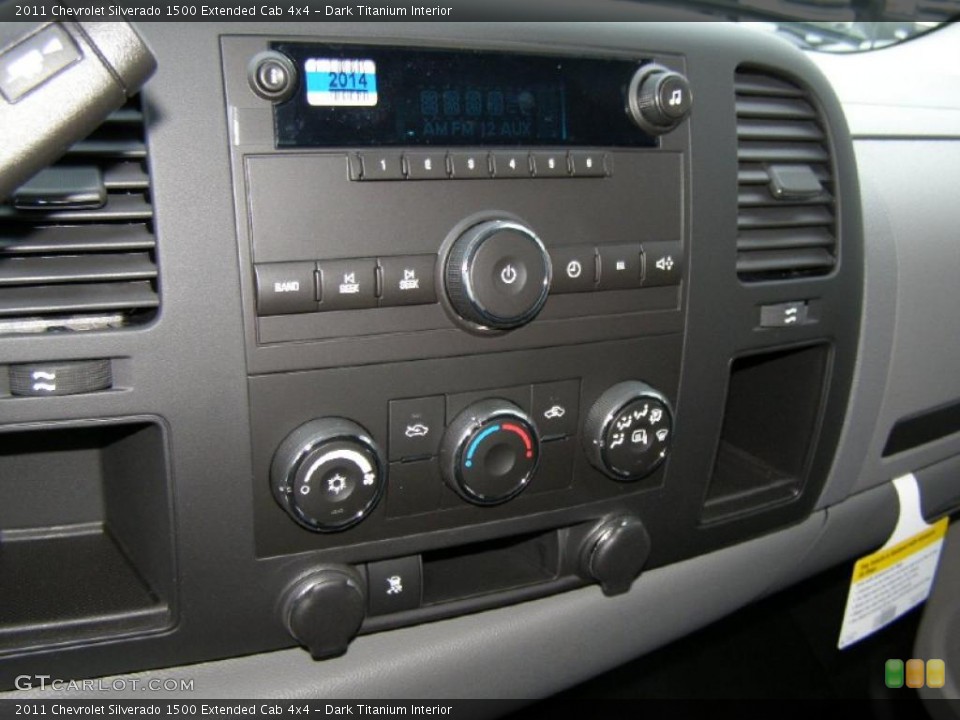 Dark Titanium Interior Controls for the 2011 Chevrolet Silverado 1500 Extended Cab 4x4 #41437883