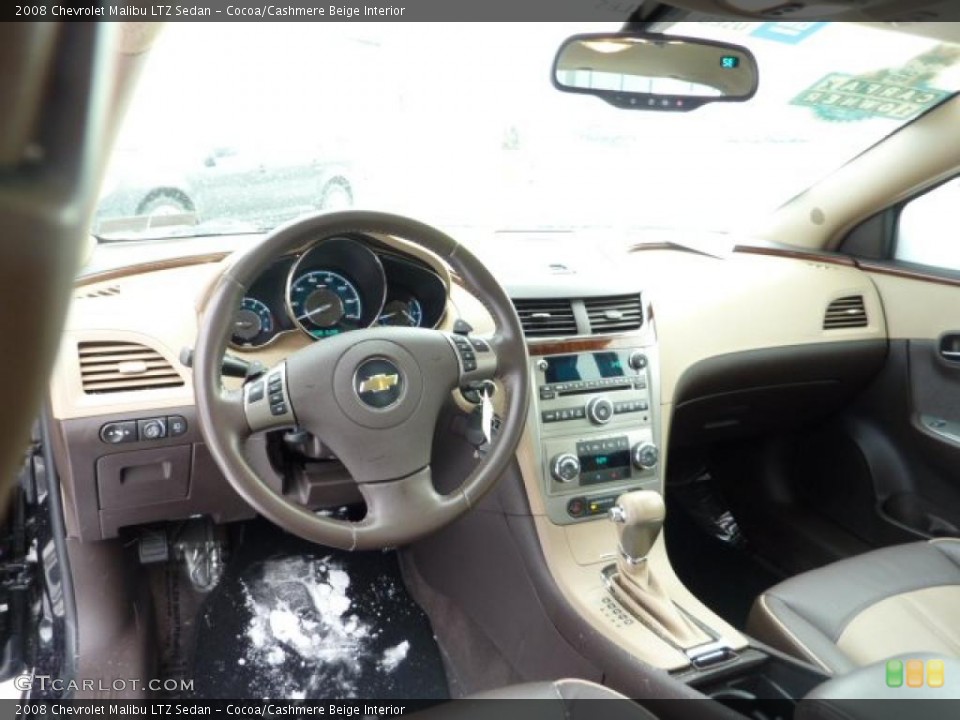 Cocoa/Cashmere Beige Interior Dashboard for the 2008 Chevrolet Malibu LTZ Sedan #41438931