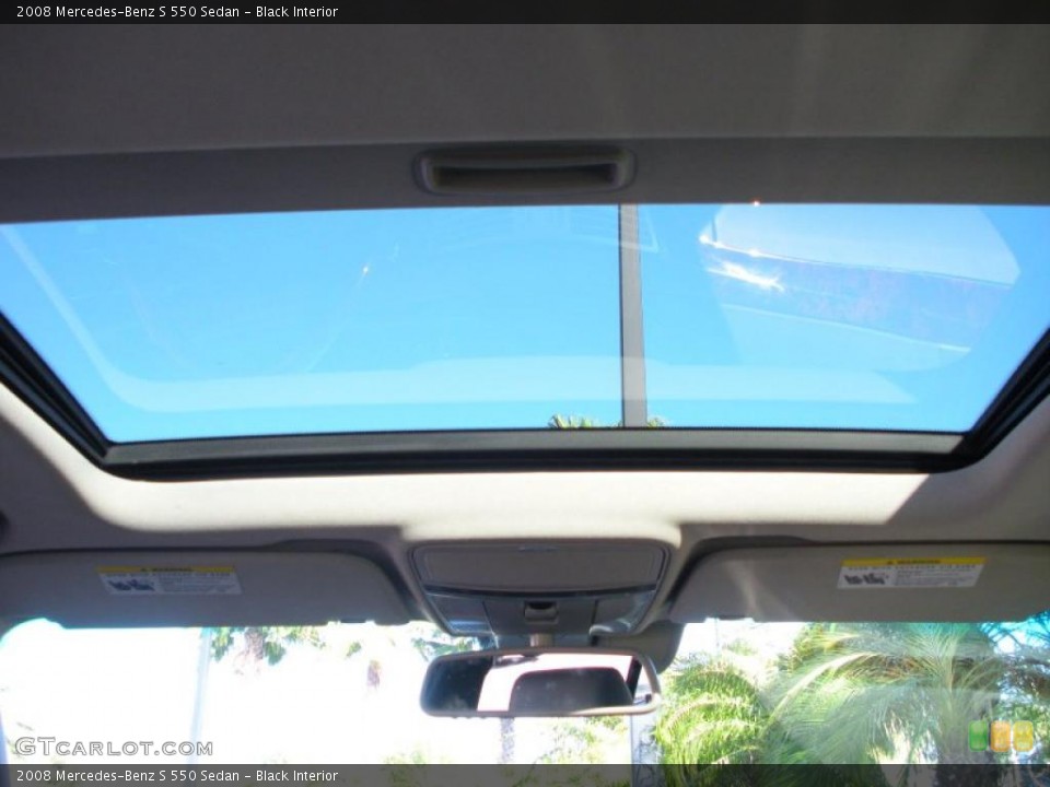 Black Interior Sunroof for the 2008 Mercedes-Benz S 550 Sedan #41440207