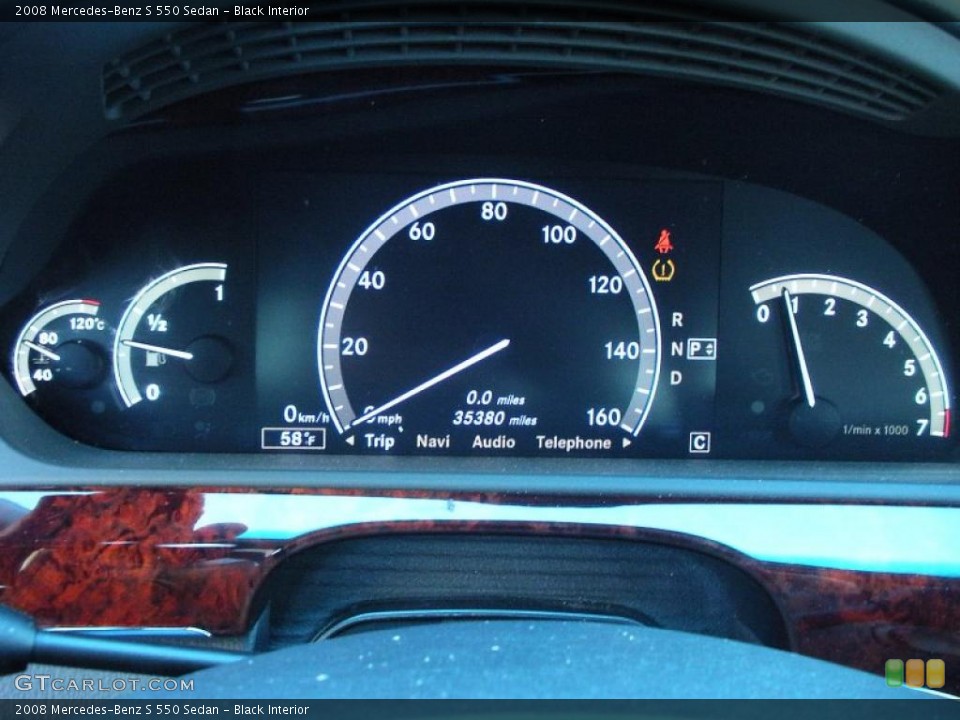 Black Interior Gauges for the 2008 Mercedes-Benz S 550 Sedan #41440247
