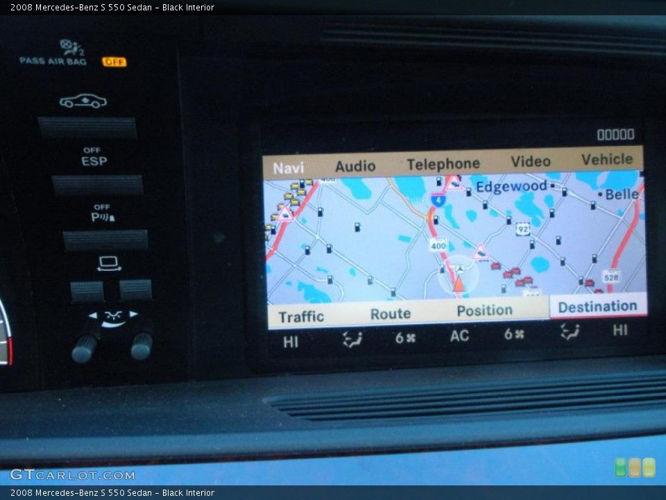 Black Interior Navigation for the 2008 Mercedes-Benz S 550 Sedan #41440279