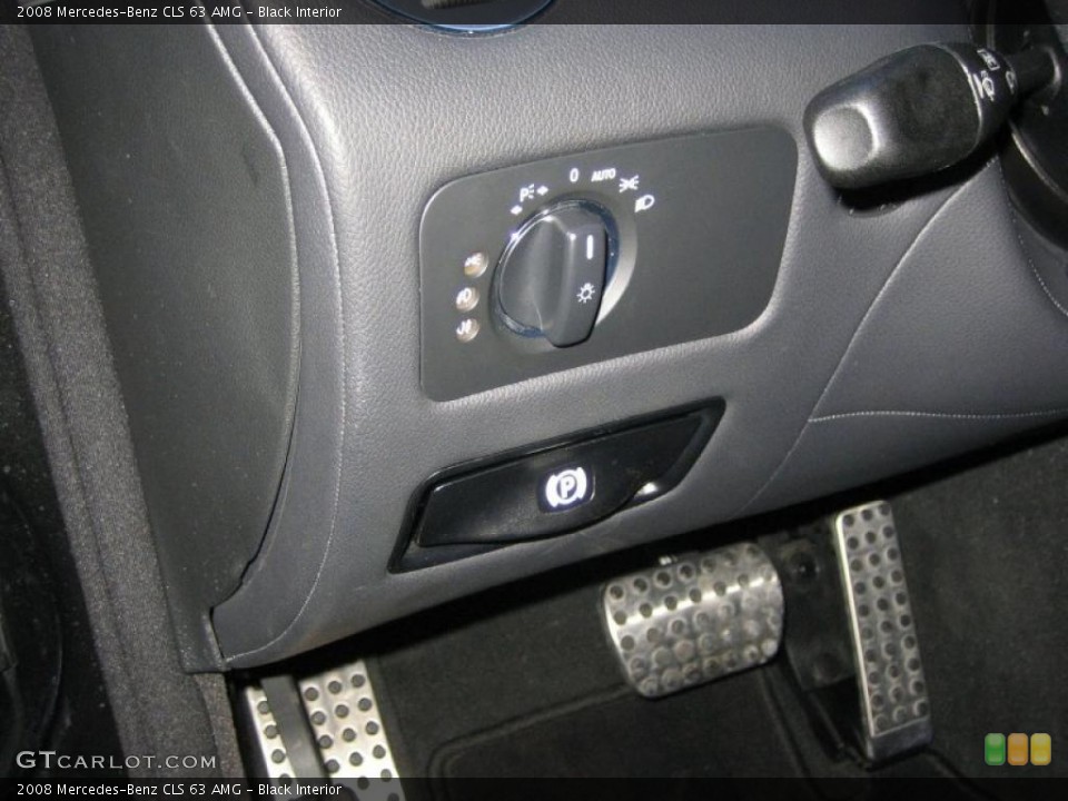 Black Interior Controls for the 2008 Mercedes-Benz CLS 63 AMG #41443815