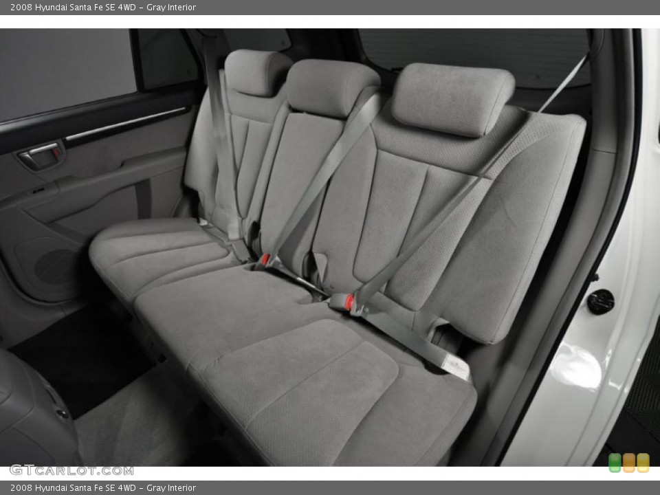 Gray Interior Photo for the 2008 Hyundai Santa Fe SE 4WD #41447263