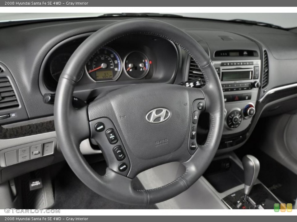 Gray Interior Photo for the 2008 Hyundai Santa Fe SE 4WD #41447515