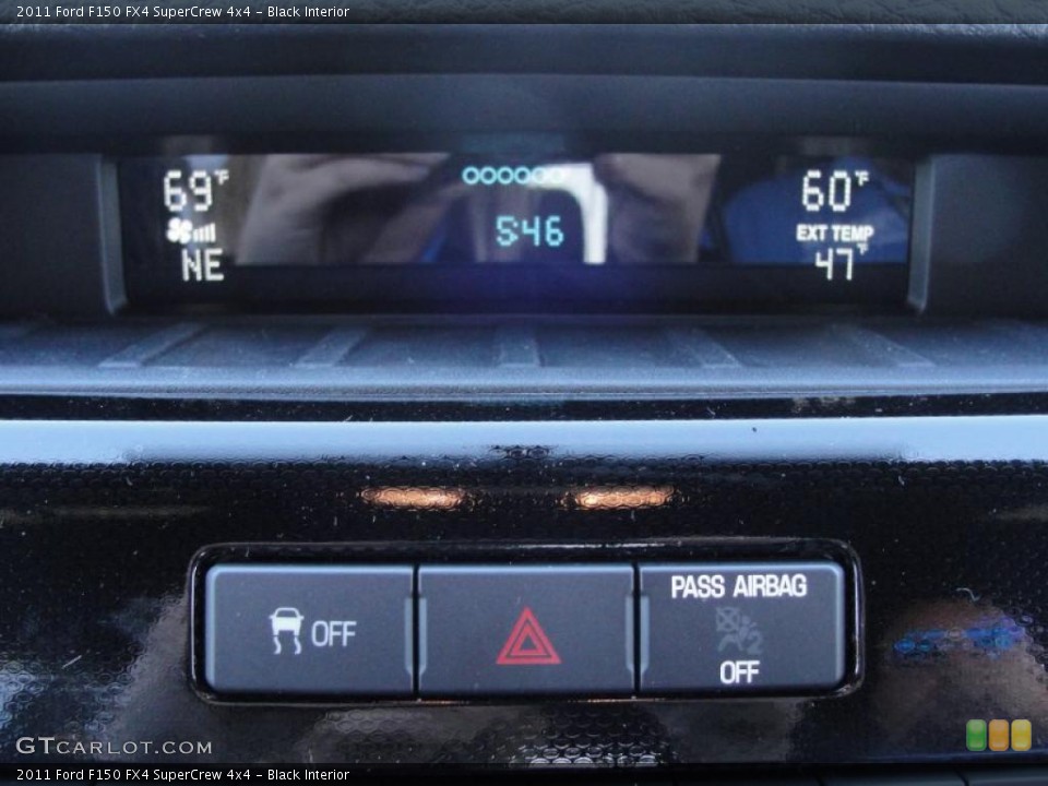 Black Interior Controls for the 2011 Ford F150 FX4 SuperCrew 4x4 #41449719