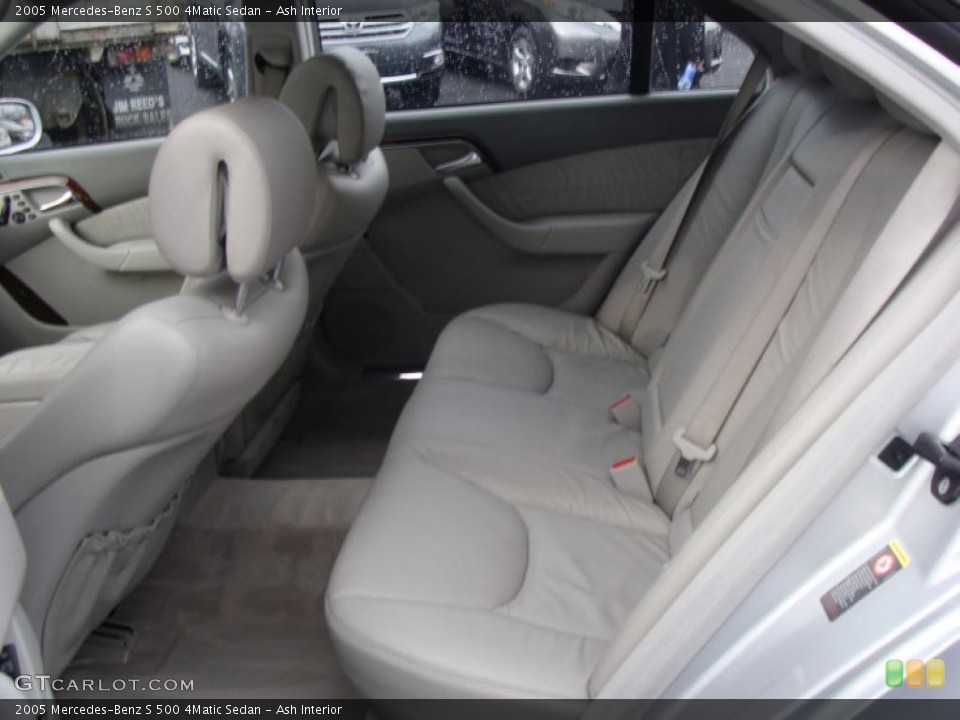 Ash Interior Photo for the 2005 Mercedes-Benz S 500 4Matic Sedan #41450383