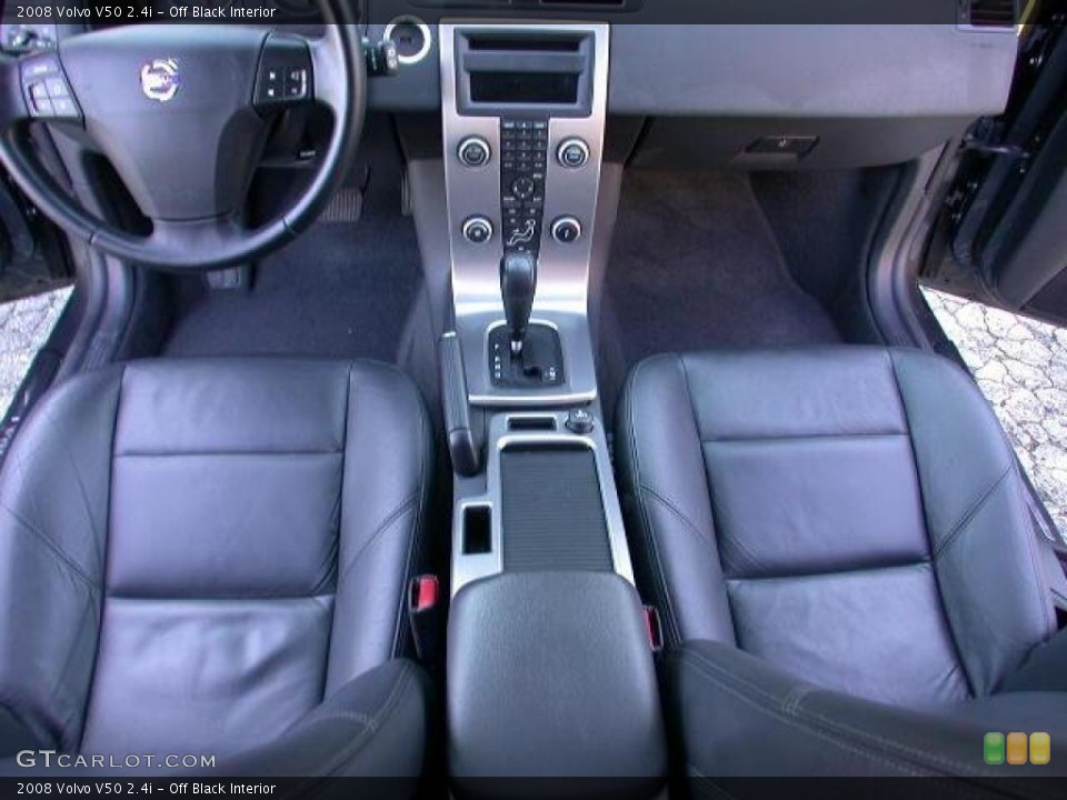 Off Black Interior Photo for the 2008 Volvo V50 2.4i #41450607