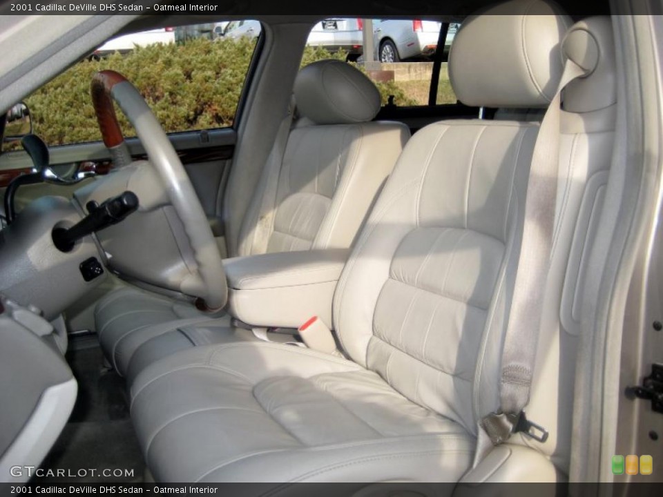 Oatmeal Interior Photo for the 2001 Cadillac DeVille DHS Sedan #41452531