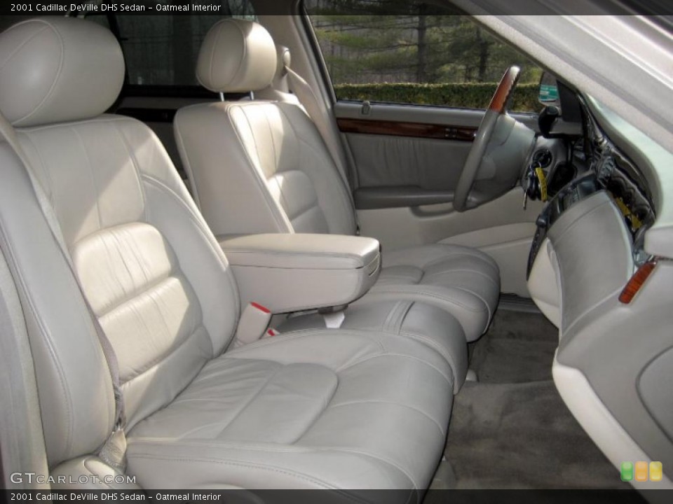 Oatmeal Interior Photo for the 2001 Cadillac DeVille DHS Sedan #41452543