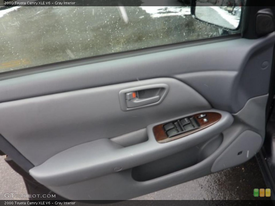 Gray Interior Door Panel for the 2000 Toyota Camry XLE V6 #41458895
