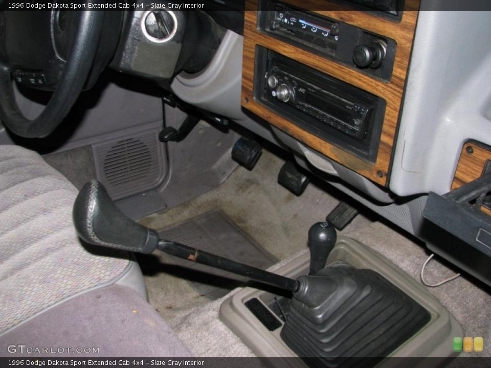 Slate Gray Interior Transmission for the 1996 Dodge Dakota Sport Extended Cab 4x4 #41461318