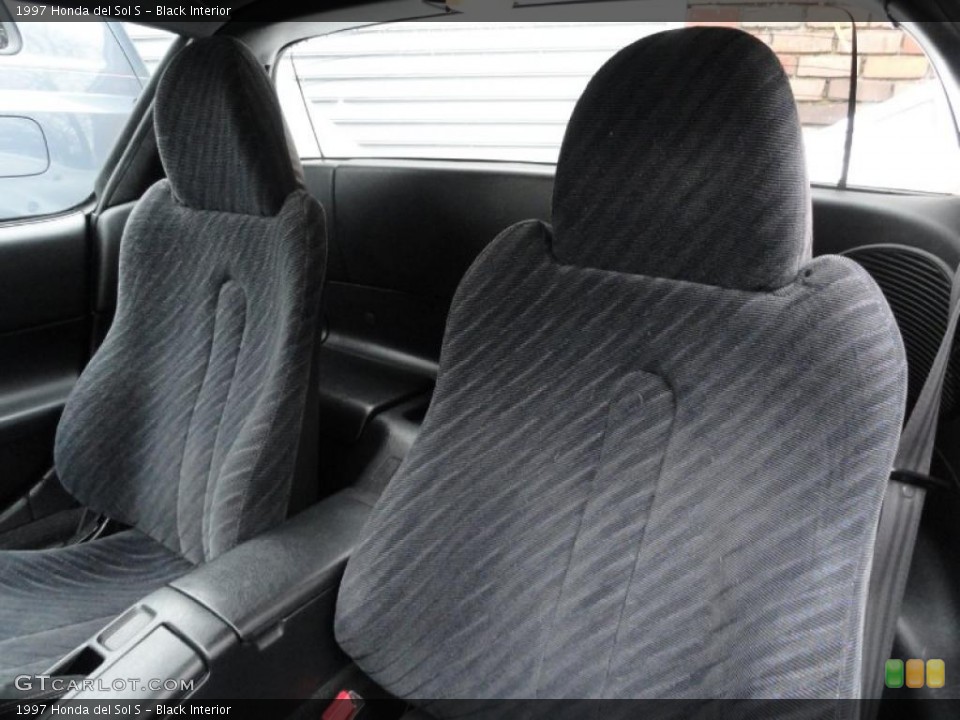 Black Interior Photo for the 1997 Honda del Sol S #41464622
