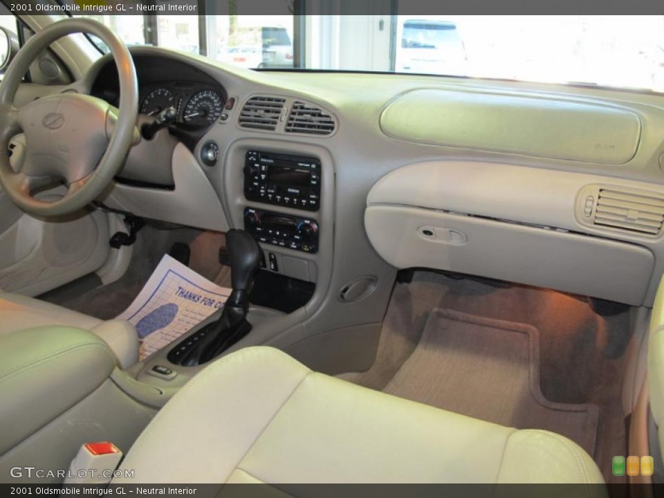 Neutral Interior Dashboard for the 2001 Oldsmobile Intrigue GL #41465230