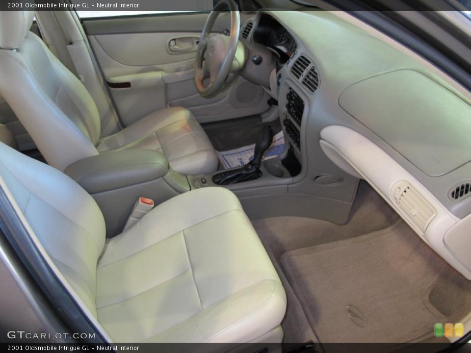 Neutral Interior Photo for the 2001 Oldsmobile Intrigue GL #41465254