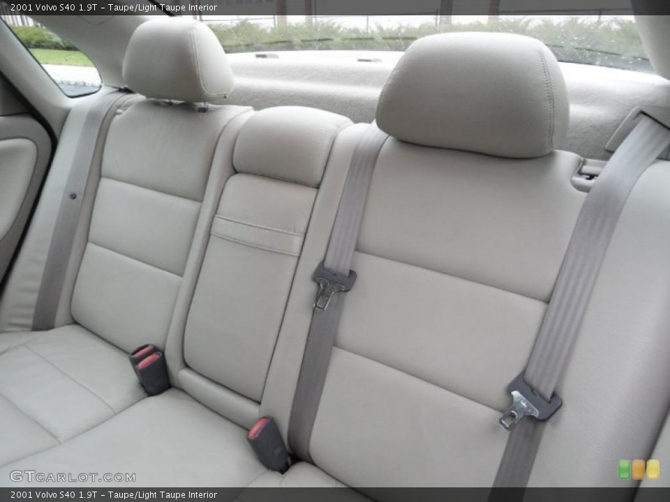 Taupe/Light Taupe 2001 Volvo S40 Interiors