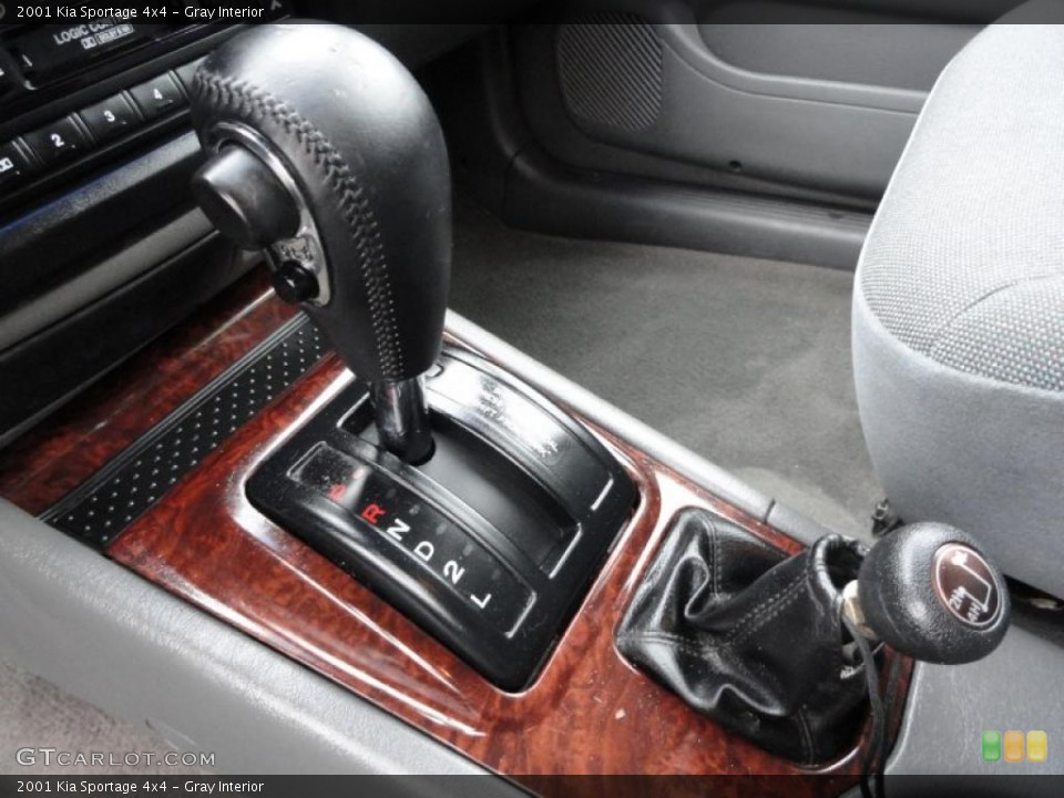 Gray Interior Transmission for the 2001 Kia Sportage 4x4 #41466522
