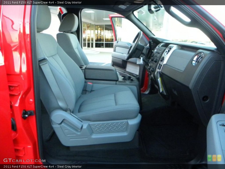 Steel Gray Interior Photo for the 2011 Ford F150 XLT SuperCrew 4x4 #41467066