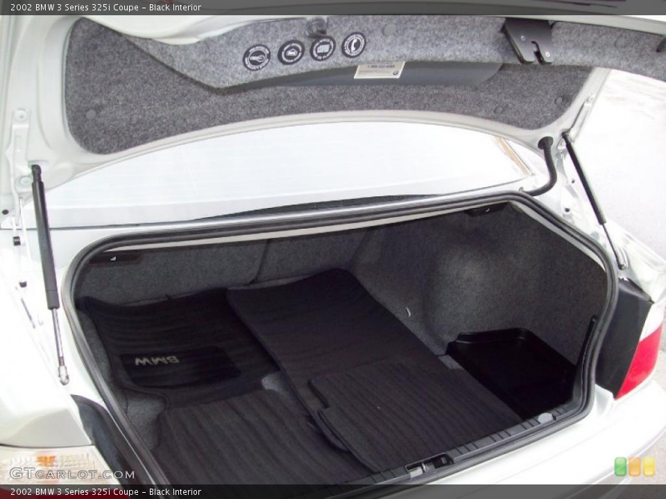 Black Interior Trunk for the 2002 BMW 3 Series 325i Coupe #41468207