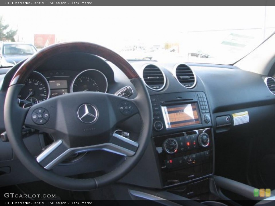 Black Interior Photo for the 2011 Mercedes-Benz ML 350 4Matic #41471207