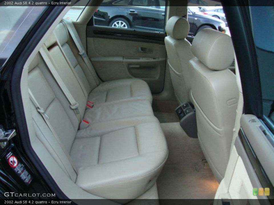 Ecru Interior Photo for the 2002 Audi S8 4.2 quattro #41471527