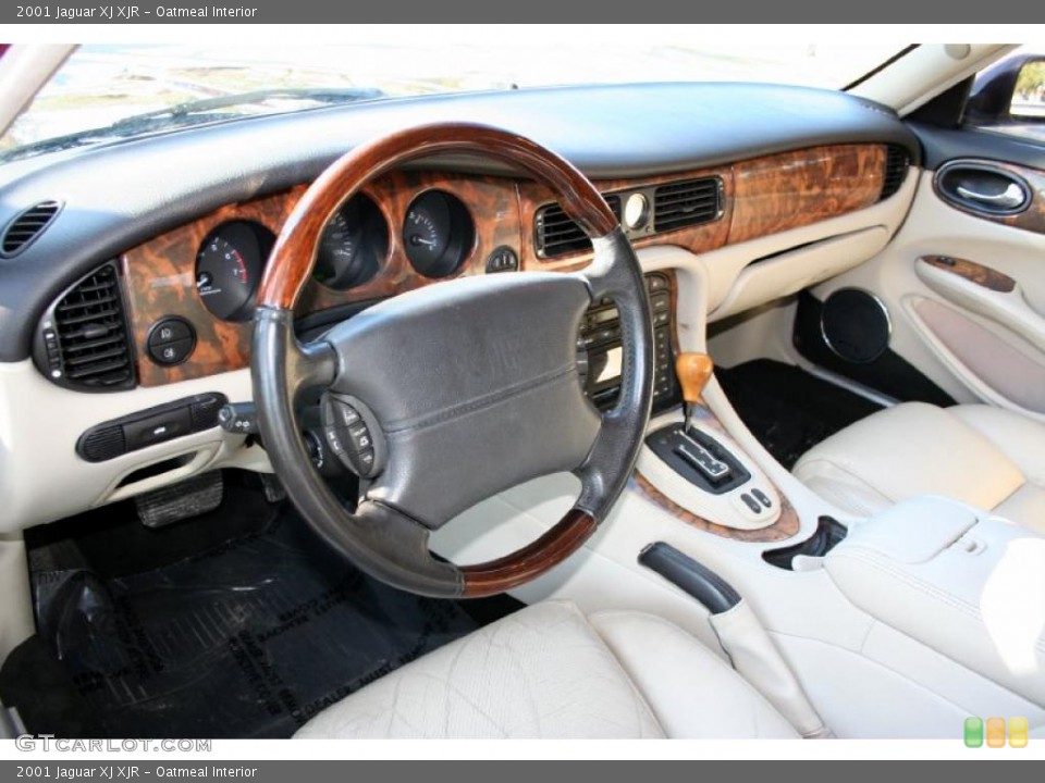 Oatmeal Interior Photo for the 2001 Jaguar XJ XJR #41477223