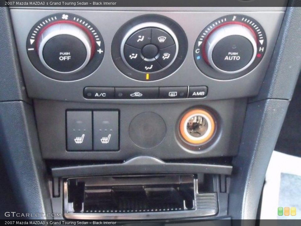 Black Interior Controls for the 2007 Mazda MAZDA3 s Grand Touring Sedan #41490504
