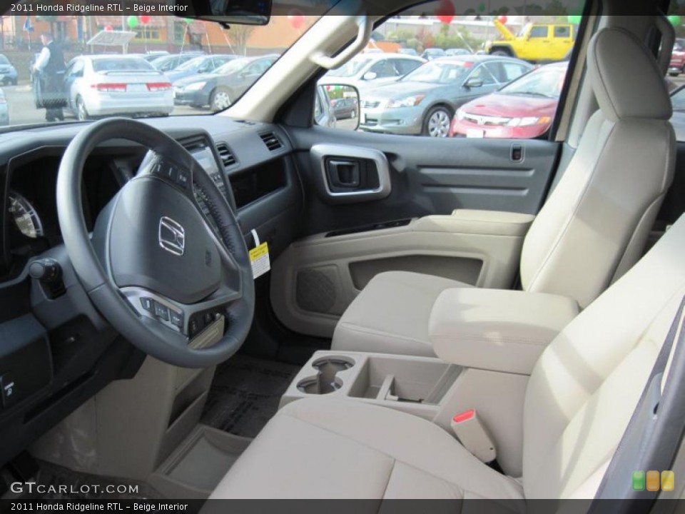 Beige Interior Photo for the 2011 Honda Ridgeline RTL #41491139