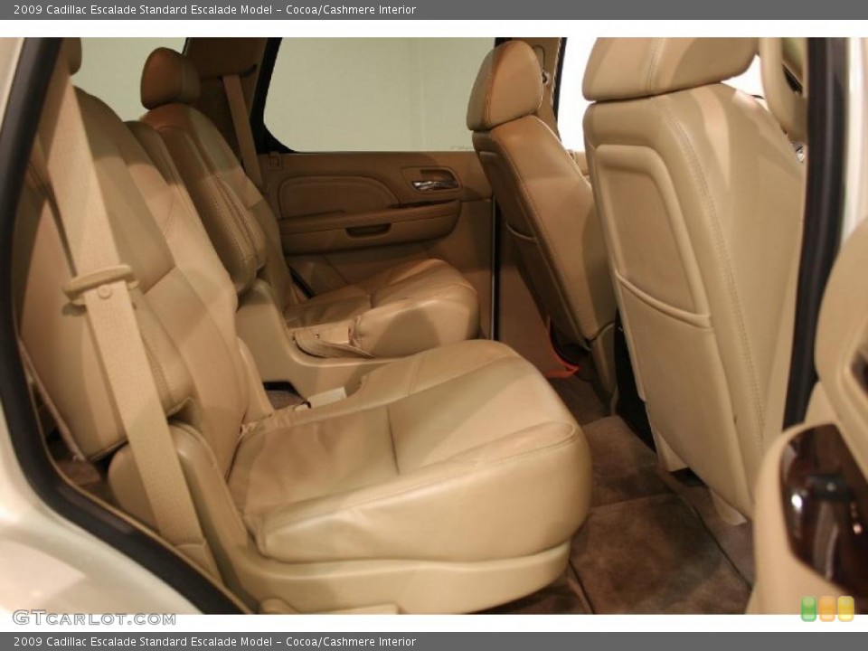 Cocoa/Cashmere Interior Photo for the 2009 Cadillac Escalade  #41491147
