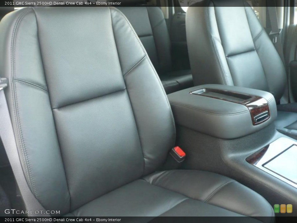 Ebony Interior Photo for the 2011 GMC Sierra 2500HD Denali Crew Cab 4x4 #41491591